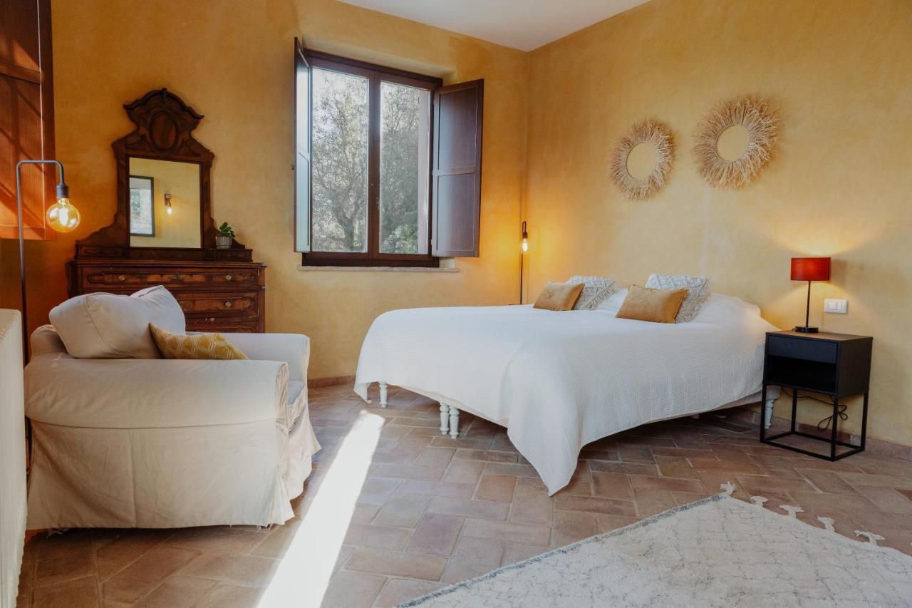 Agriturismo Qui Voglio Monte Roberto Zewnętrze zdjęcie