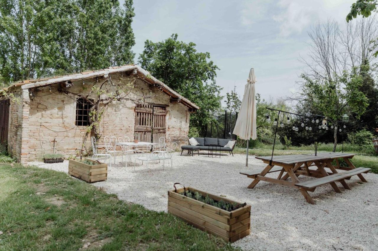 Agriturismo Qui Voglio Monte Roberto Zewnętrze zdjęcie